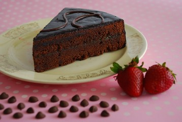 Pastel chocolate y fresas
