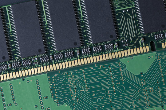 Electronic components of computer memory