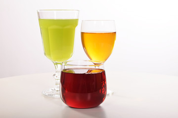 Fresh fruit juice to quench thirst