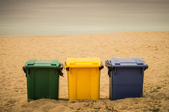 Three clean colors