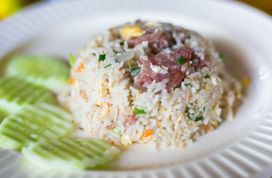 Fried rice with fermented pork.