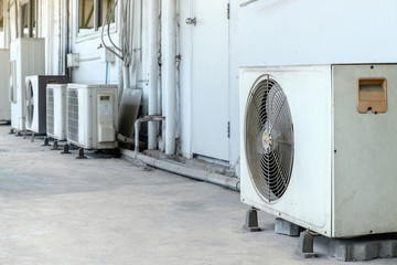 Air conditioner compressor