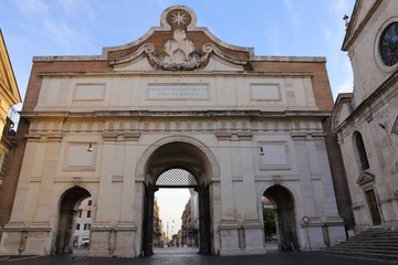 Obraz premium Porta del Popolo in Rome, Italy