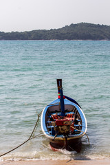 Obraz premium long-tailed boat