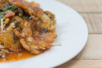 oysters fried in egg batter (Hoi Tod) on plate