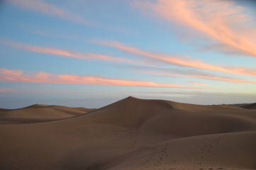 Fototapeta na wymiar Abendrot in der Wüste