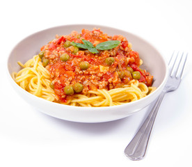 Gluten-free Spaghetti bolognese with pea (corn and rice pasta)