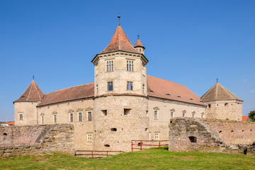 Fototapeta na wymiar Fagaras Fortress near Brasov in Transylvania, Romania