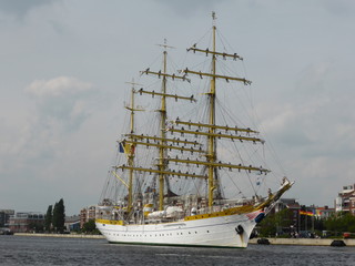 Segelschiff Mircea am Bontekai in Wilhelmshaven