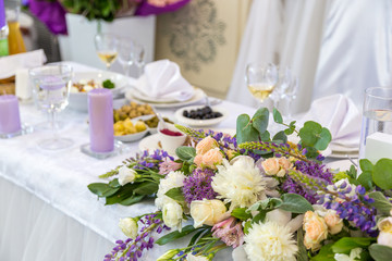 table decoration with flowers