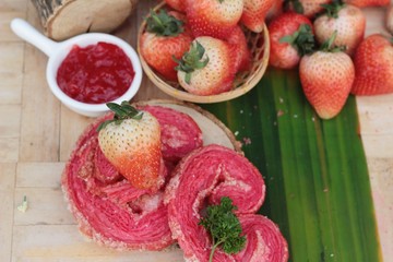 strawberry pie is delicious and fresh strawberry