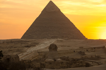 Fototapeta na wymiar The Great pyramid on sunset