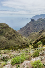 Wanderung im Anaga Gebirge bei Taborno auf Teneriffa mit Meerblick und Bergblick