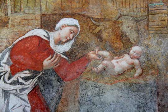 particolare della Nativit&agrave;; affresco di Paris Bordone nella chiesa di San Simon di Vallada presso Canale d'Agordo