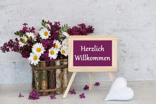 Herzlich Willkommen Ihr Lieben Leute Text "Herzlich Willkommen" Bilder – Durchsuchen 2,505 Archivfotos