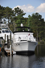 Fototapeta premium White Yacht
