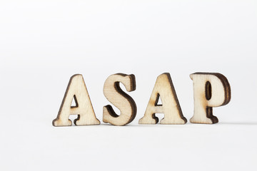 ASAPの木製アルファベットオブジェ