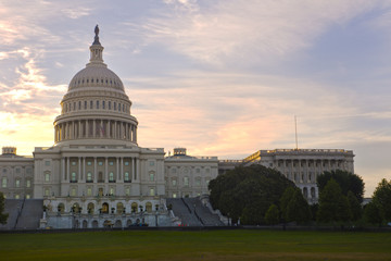 Fototapeta premium Sunrise at Capitol 2