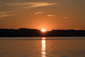 tropical sunset oslo