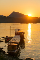Naklejka premium Boats on the Mekong river, Luang Prabang, Laos