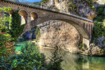 Fototapeta premium Le pont de Saint-Chely du Tarn - Lozere