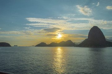 Vista do pôr do sol no Rio de Janeiro, Brasil