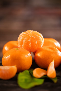 Healthy mandarines fruits background many tangerine fruits.