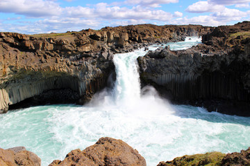 The most beautiful Icelandic Waterfall: Aldeyjarfoss