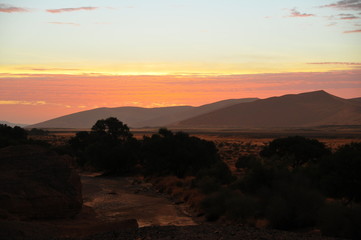 Obraz premium un soir en Namibie