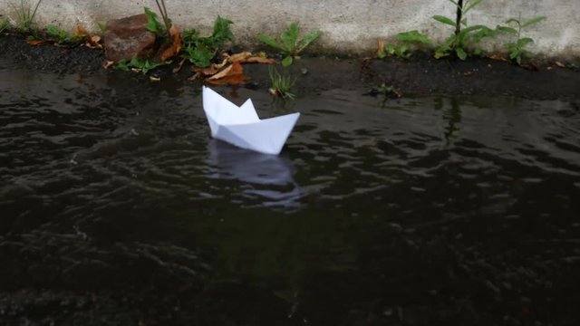 Hard way of paper ship