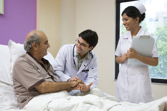 Doctor talking to his patient 