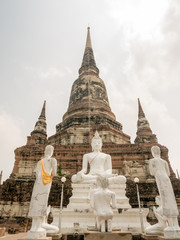 Fototapeta premium Wat Yai Chaya Mongkol