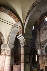 BOLOGNA, ITALIA - LUGLIO 23, 2017: Basilica di Santo Stefano ( sette Chiese) - Emilia Romagna