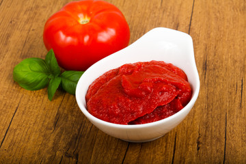 Tomato paste