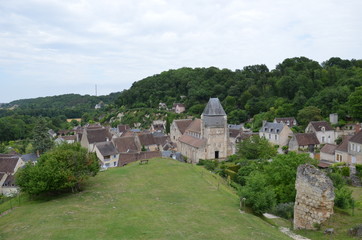 Fototapeta na wymiar Village Lavardin et son Château