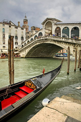 Fototapeta na wymiar Rialto Bridge in Venice. Region Veneto. Italy