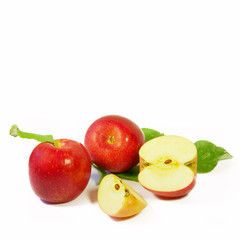 Naklejka na ściany i meble Apples, Äpfel, Apfel, aufgeschnitten, Blatt, freigestellt, isoliert, auf weiß, 