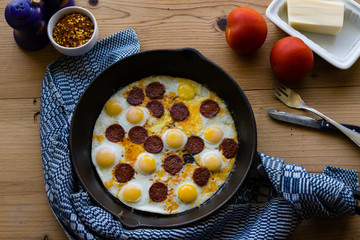 quail eggs in pan