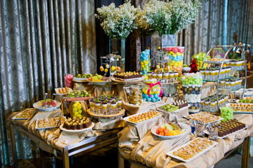 wedding catering dessert food