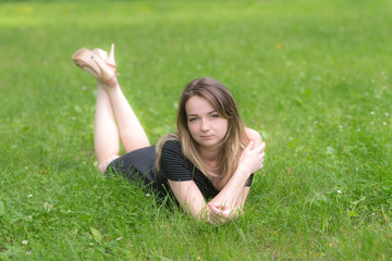 Fototapeta premium girl on grass