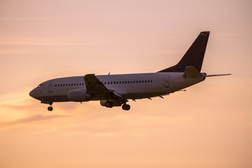Airplane landing