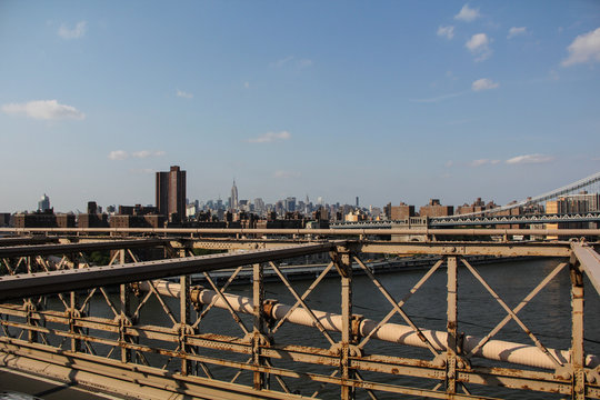 New York: Brooklyn bridge view on the lower East Side