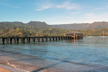 Fototapeta na wymiar Hanalei Bay Pier Kauai Hawaii 