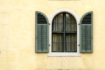 Fototapeta na wymiar Window in Zurich