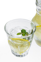 レモン水　Lemon water