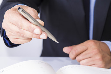 Contract signature