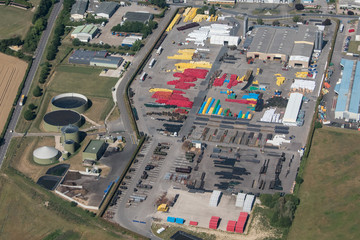 Vue aérienne de la zône industrielle de Gaillon en France