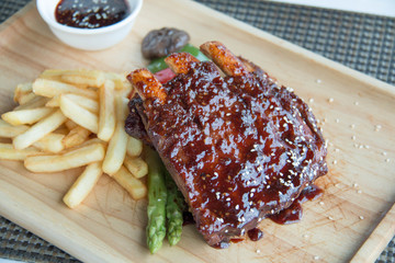  pork bbq ribs, meaty ribs smothered with bbq sauce
