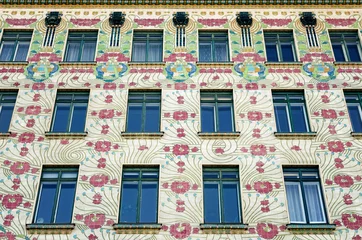 Zelfklevend Fotobehang The Majolica House (Majolikahaus) with its floral ornamentation near Naschmarkt in Vienna (Austria)  famous example of Jugendstil (art nouveau) buildt by Otto Wagner il 1899 © Alessandro Cristiano