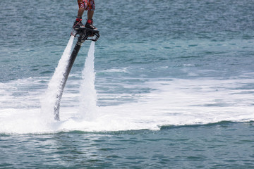 マリンスポーツ　フライボード